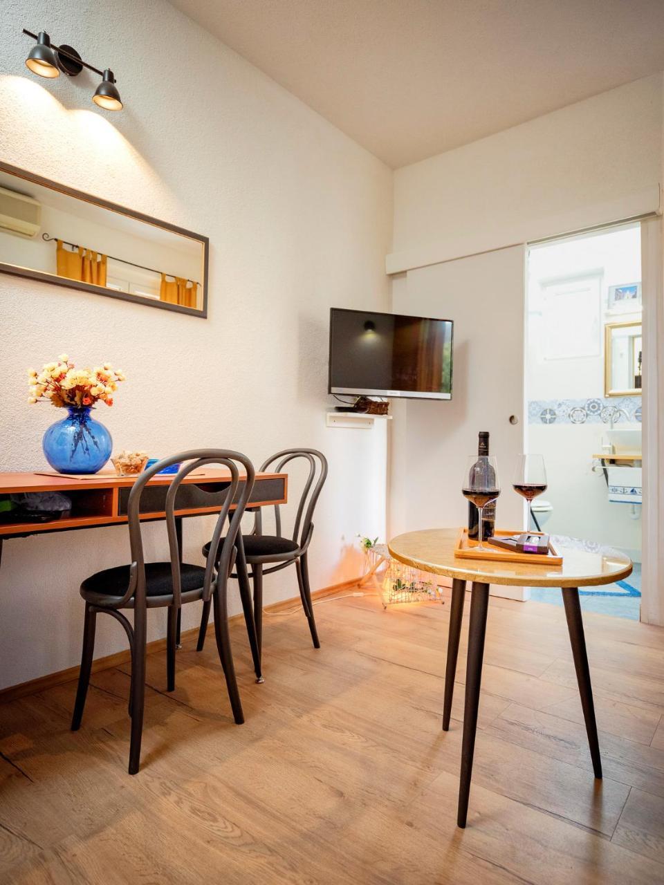 Apartment Bosiljak Єлса Екстер'єр фото